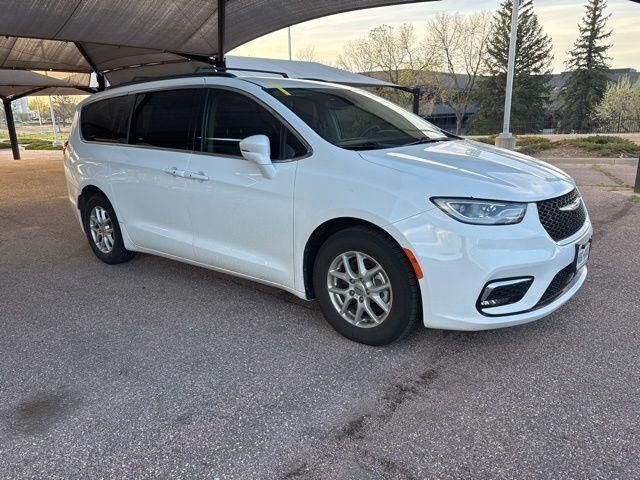 2022 CHRYSLER Pacifica