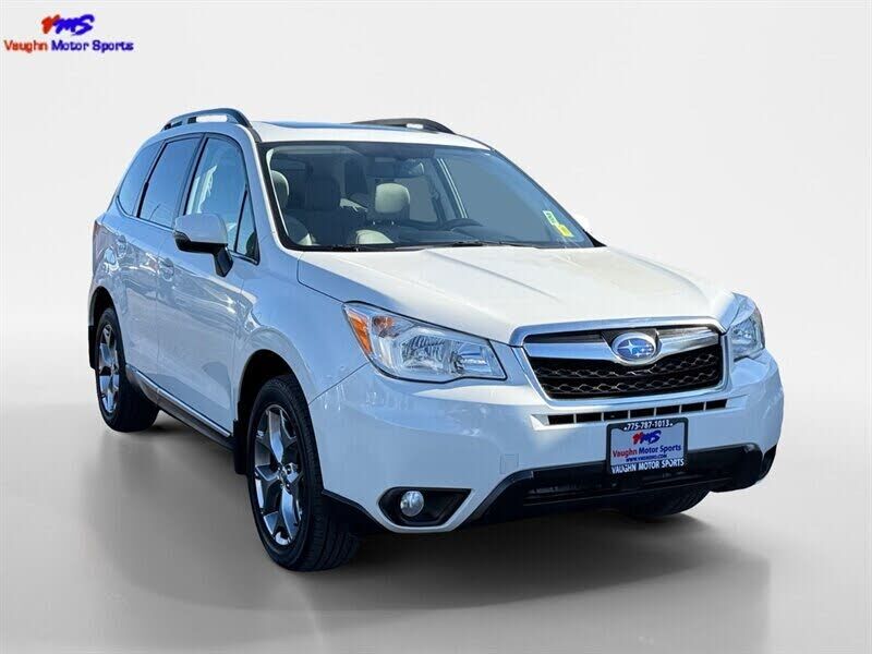 2016 SUBARU Forester