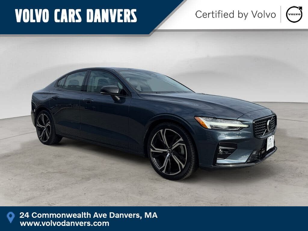 2025 VOLVO S60
