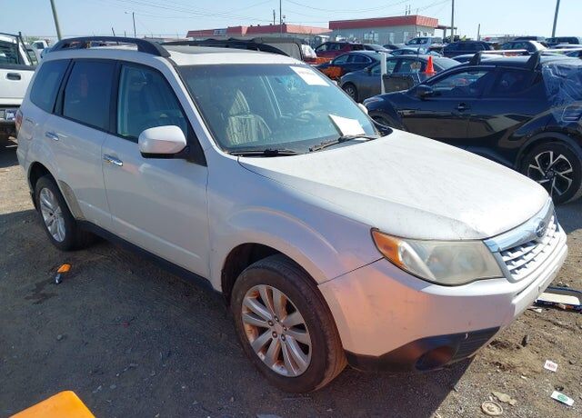 2012 SUBARU Forester