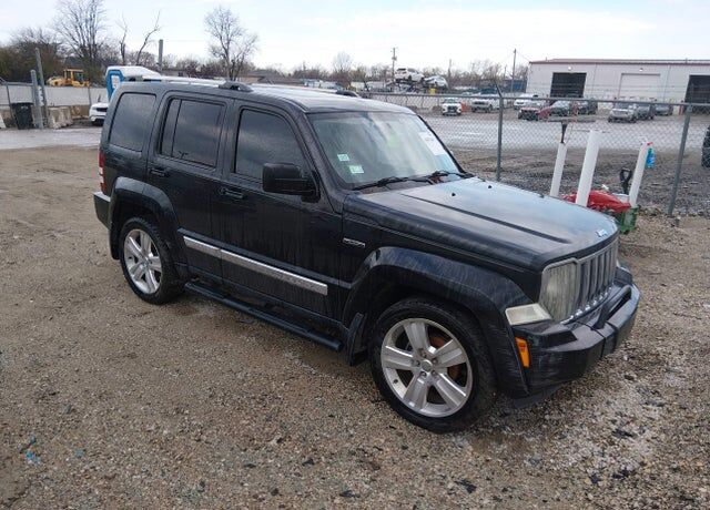 2012 JEEP Liberty