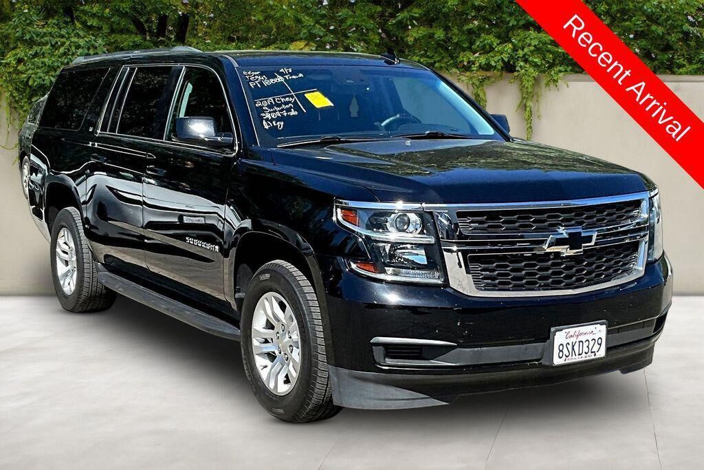2019 CHEVROLET Suburban