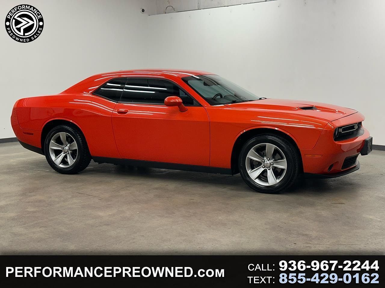 2017 DODGE Challenger