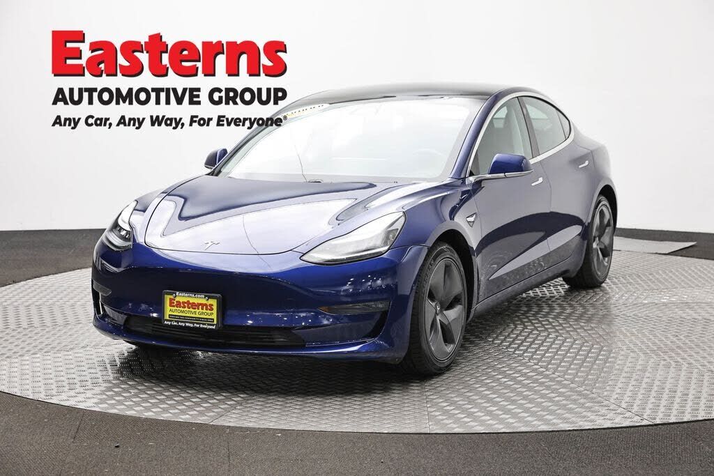 2019 TESLA Model 3