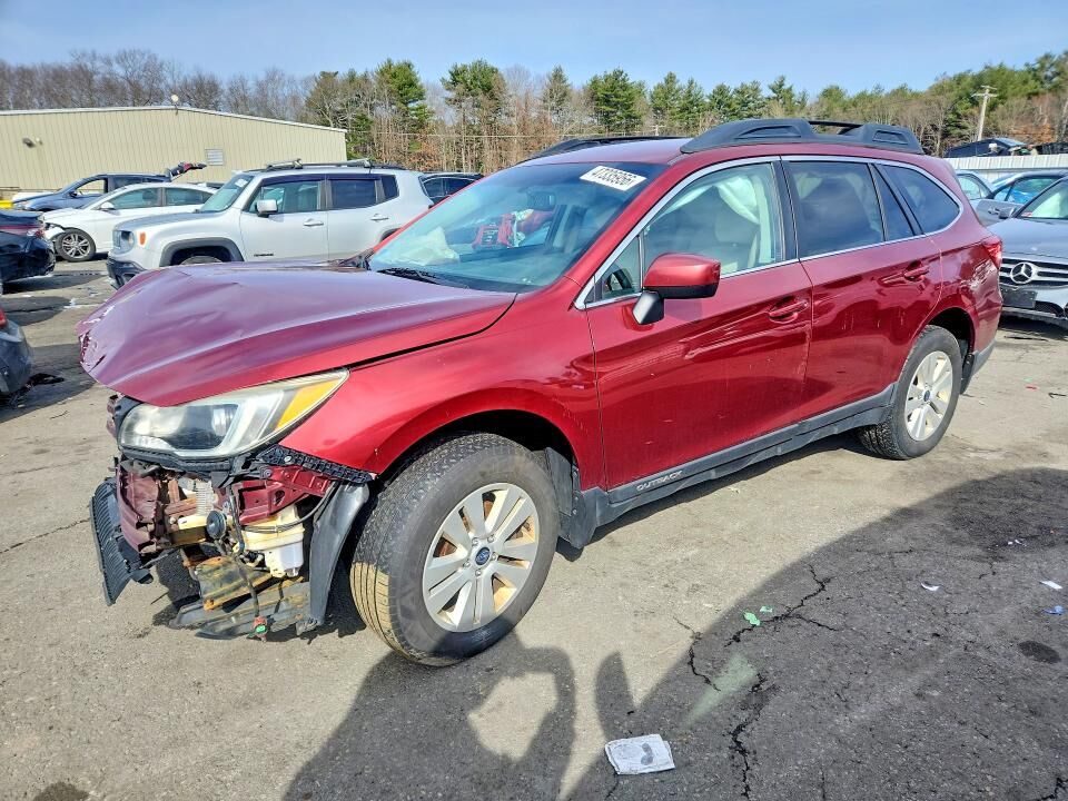 2015 SUBARU Outback
