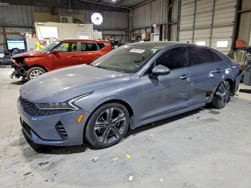 2021 KIA K5