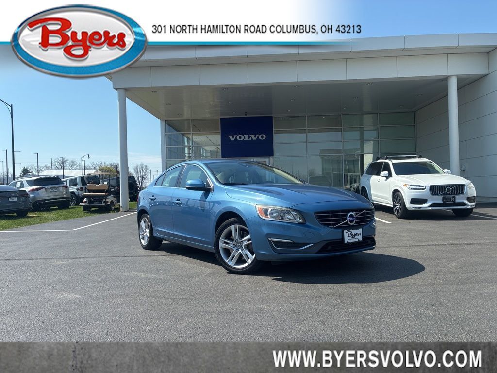 2015 VOLVO S60