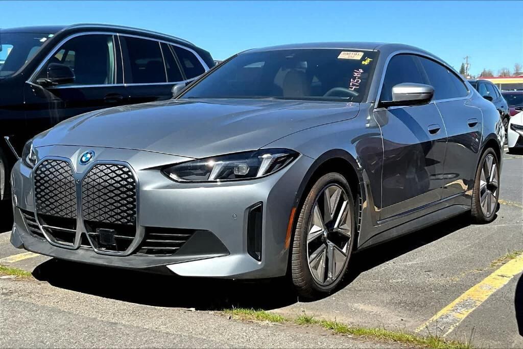 2025 BMW i4