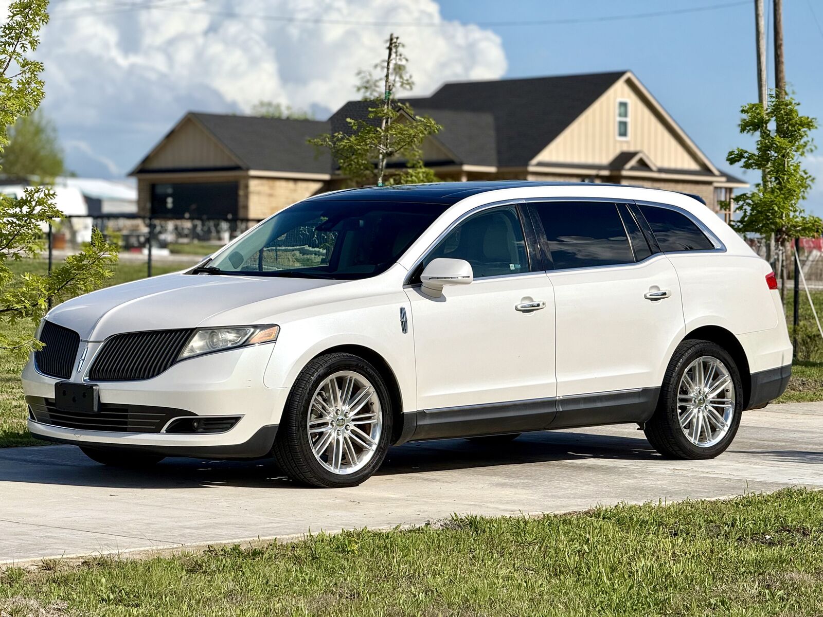 2013 LINCOLN MKT