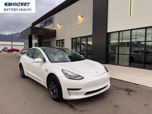 2020 TESLA Model 3