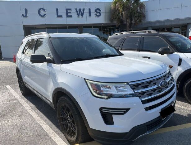2018 FORD Explorer