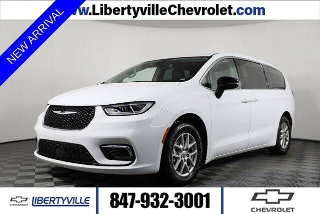 2024 CHRYSLER Pacifica