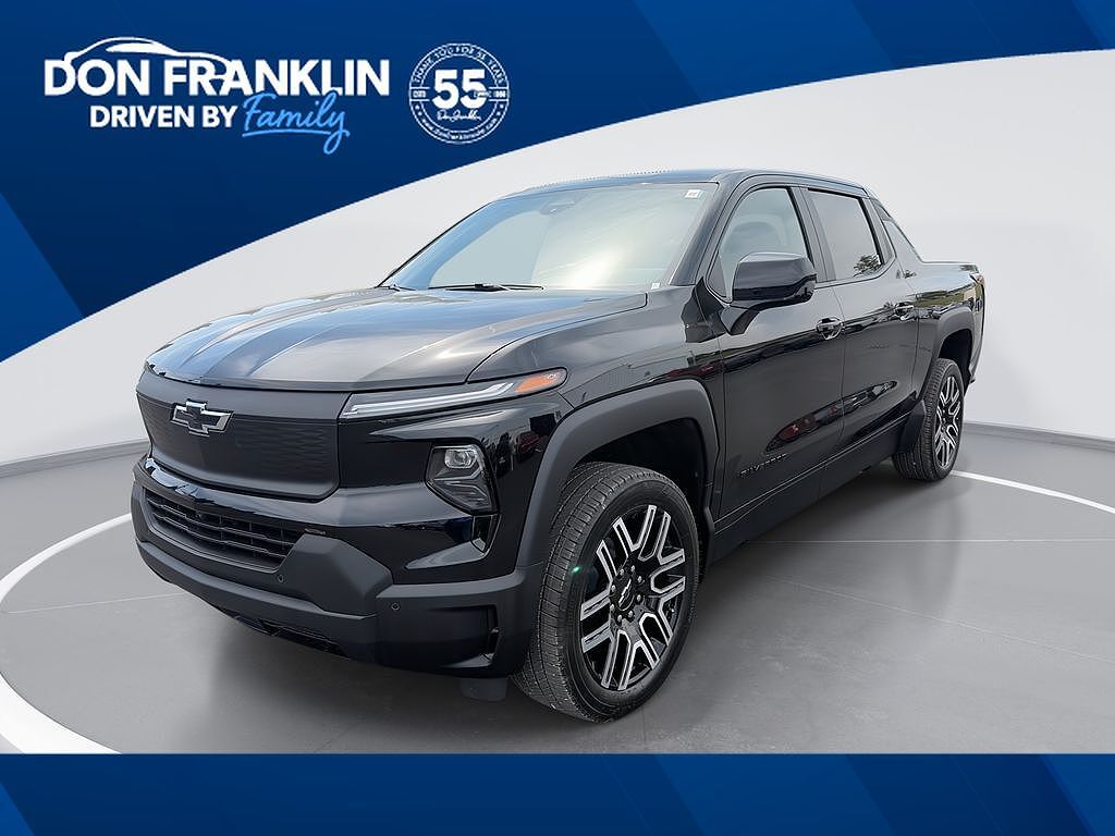 2026 CHEVROLET Silverado EV