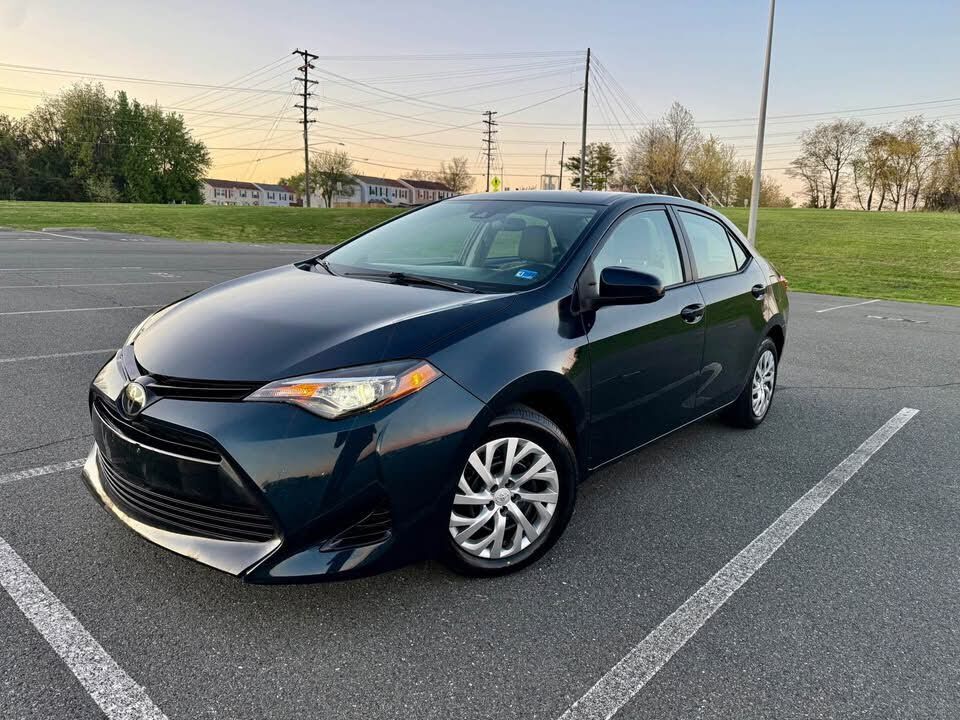 2018 TOYOTA Corolla