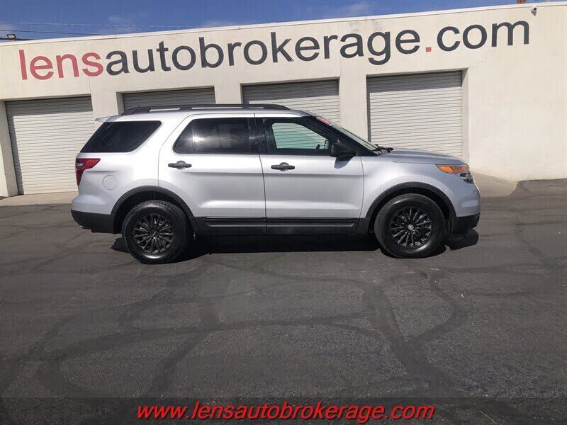 2013 FORD Explorer