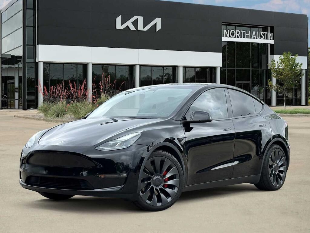 2022 TESLA Model Y