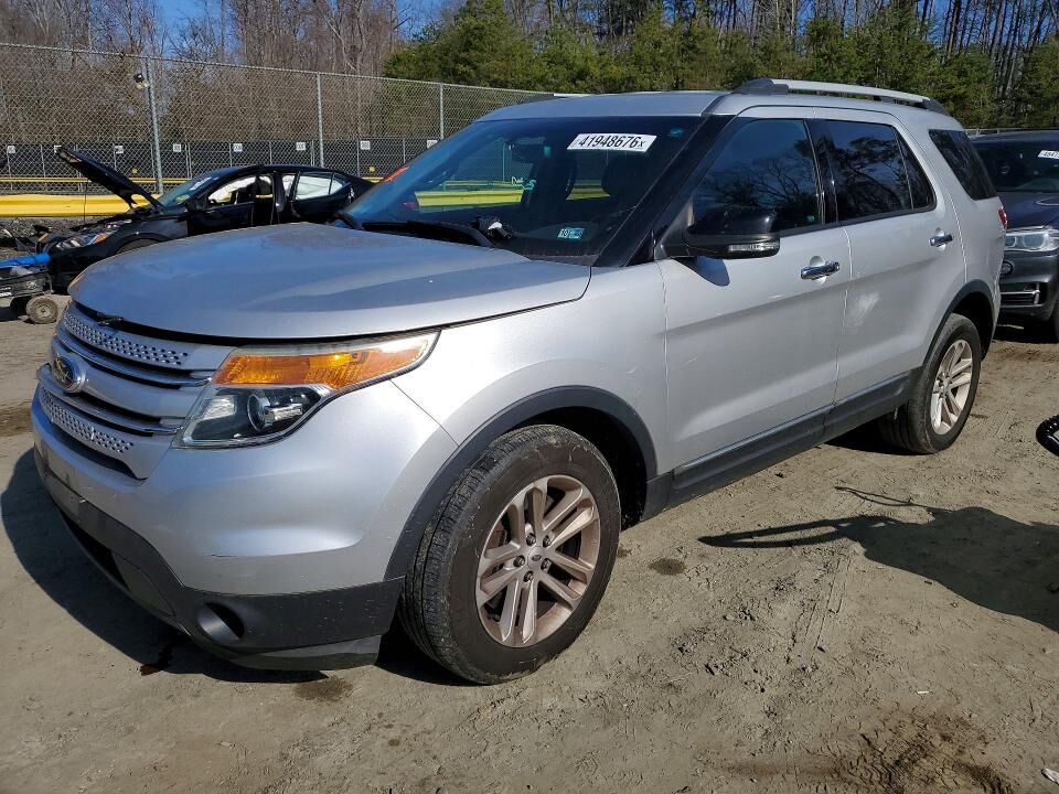 2014 FORD Explorer