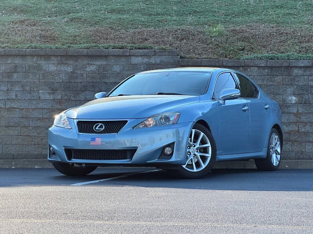 2011 LEXUS IS