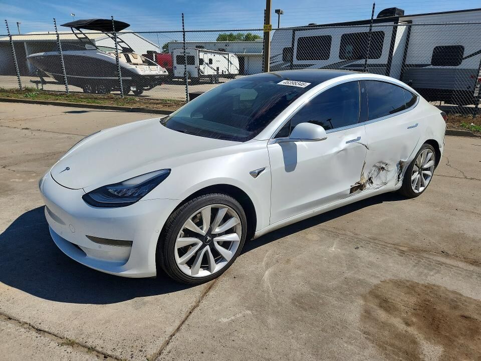 2020 TESLA Model 3