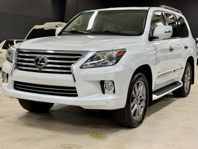 2013 LEXUS LX