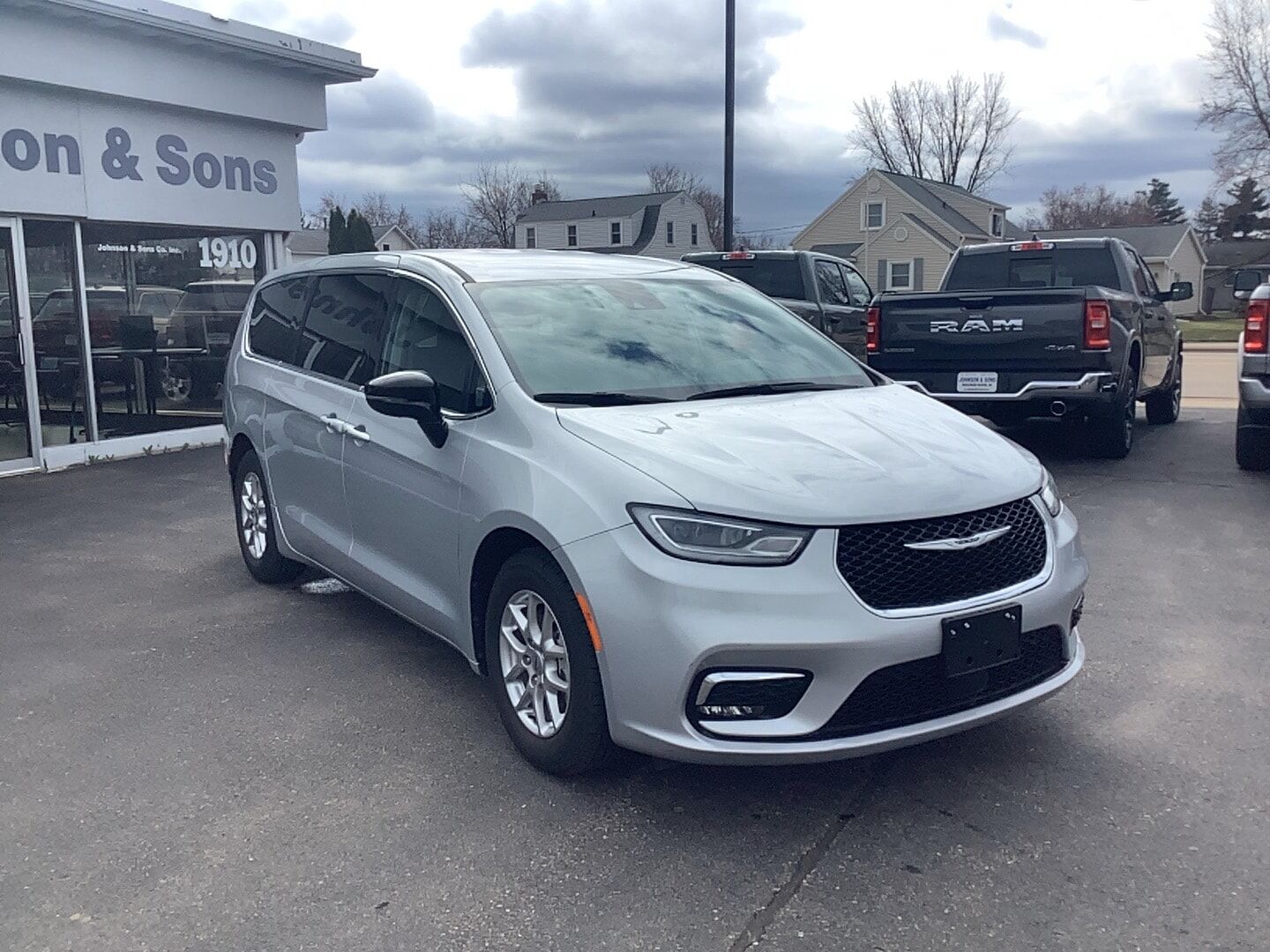 2024 CHRYSLER Pacifica