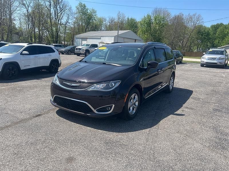 2017 CHRYSLER Pacifica