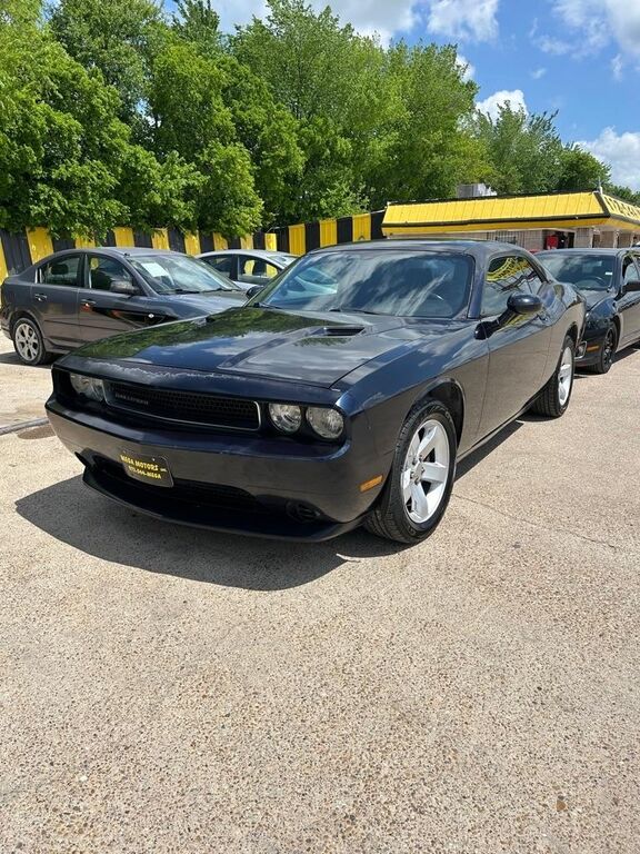 2011 DODGE Challenger