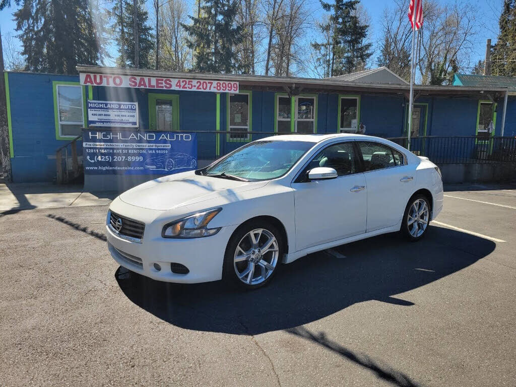 2012 NISSAN Maxima