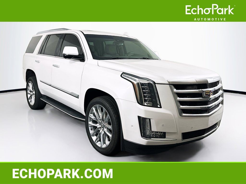 2017 CADILLAC Escalade