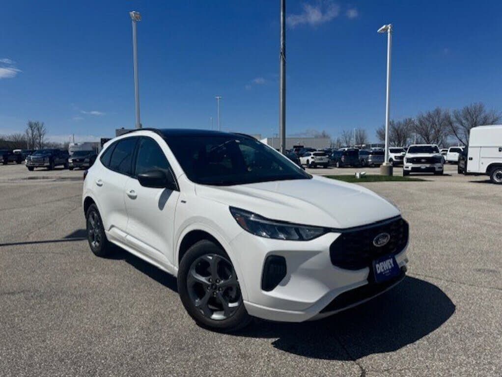 2023 FORD Escape