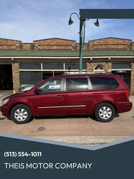 2008 Hyundai Entourage