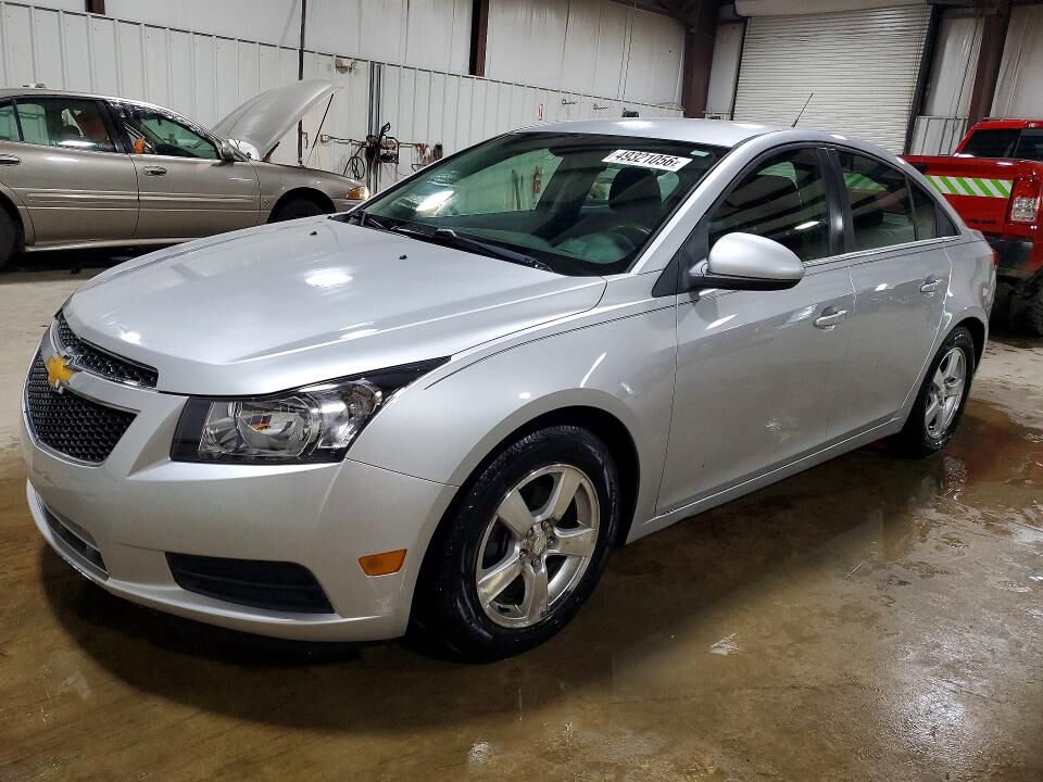 2013 CHEVROLET Cruze