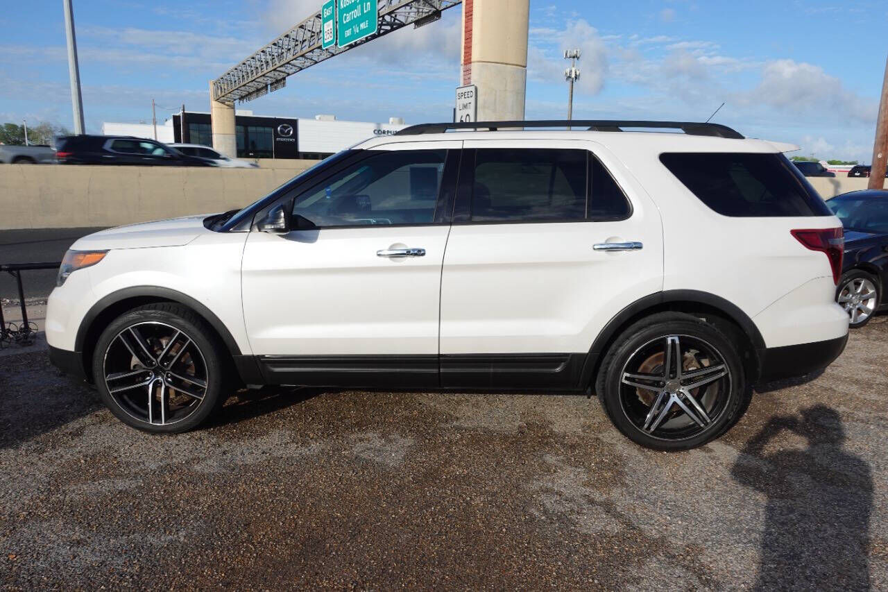 2014 FORD Explorer
