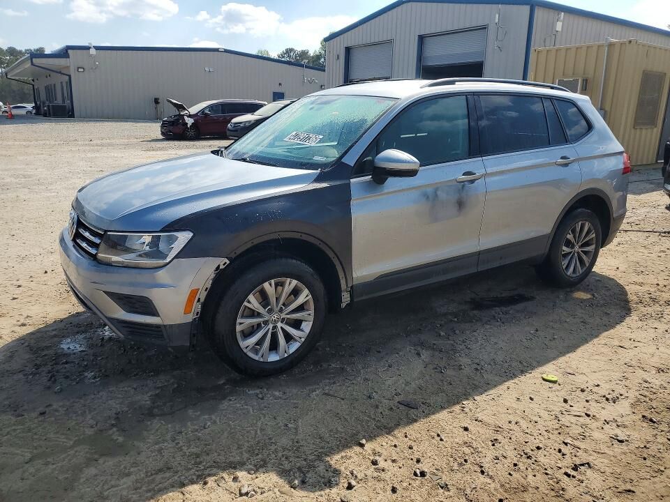 2020 VOLKSWAGEN Tiguan