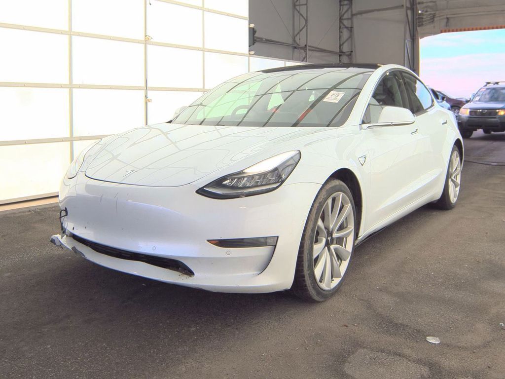 2018 TESLA Model 3