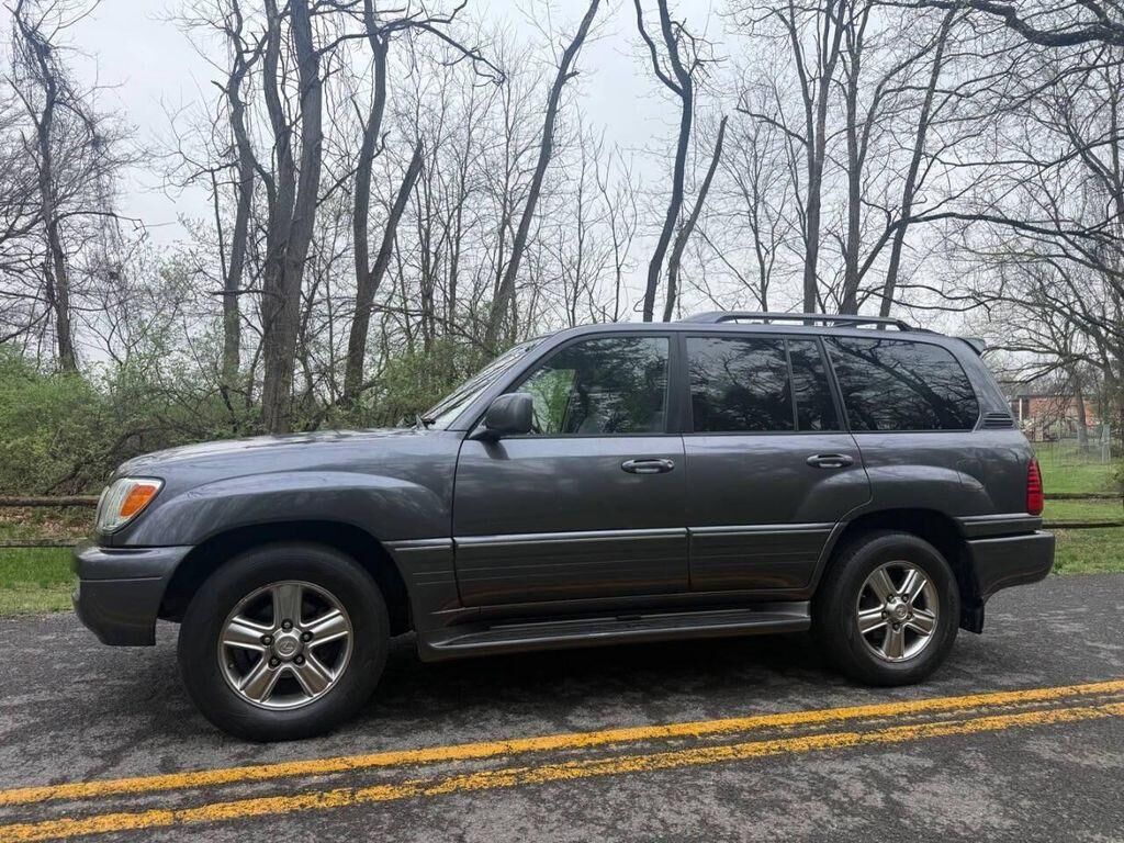2006 LEXUS LX