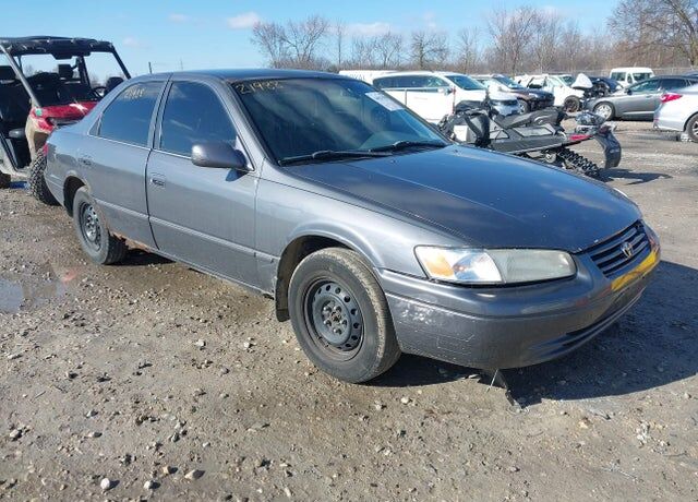 1997 TOYOTA Camry