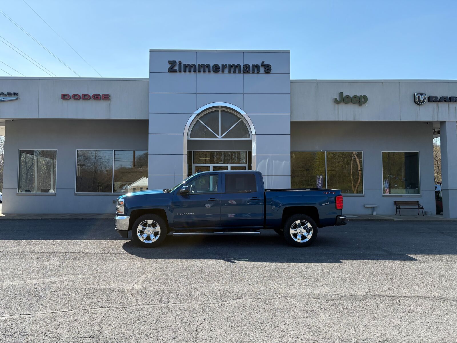 2018 CHEVROLET Silverado