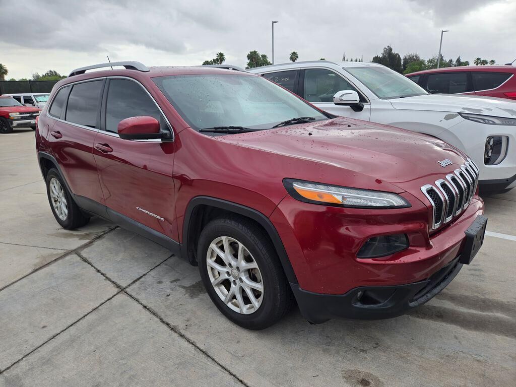 2017 JEEP Cherokee