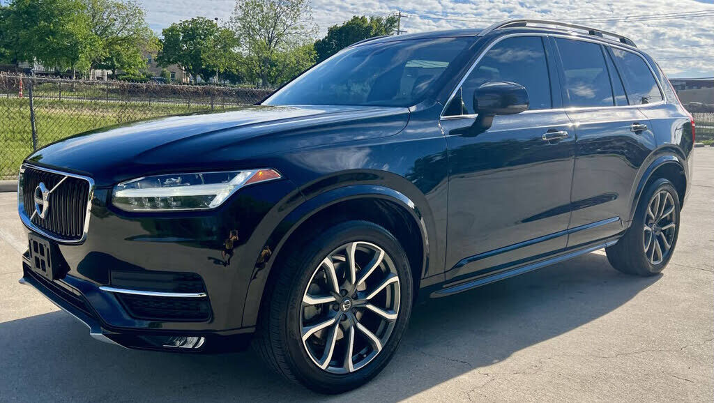 2019 VOLVO XC90
