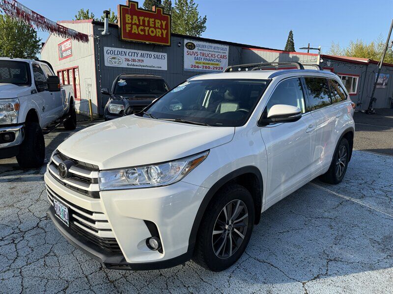 2018 TOYOTA Highlander