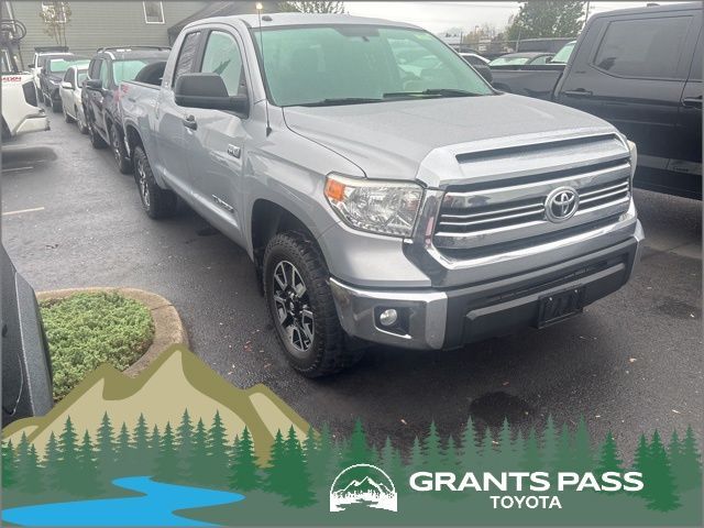 2017 TOYOTA Tundra