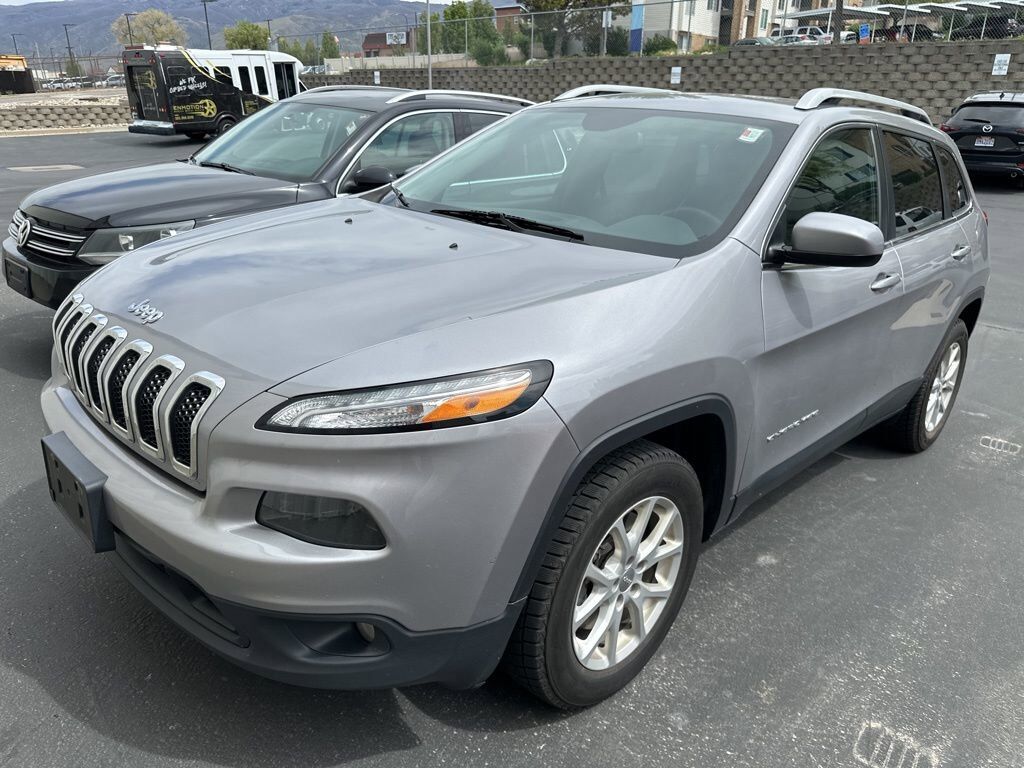 2018 JEEP Cherokee