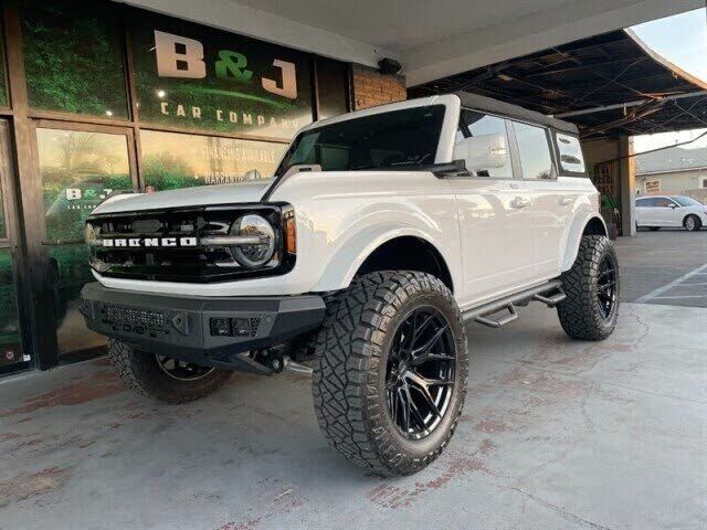 2023 FORD Bronco