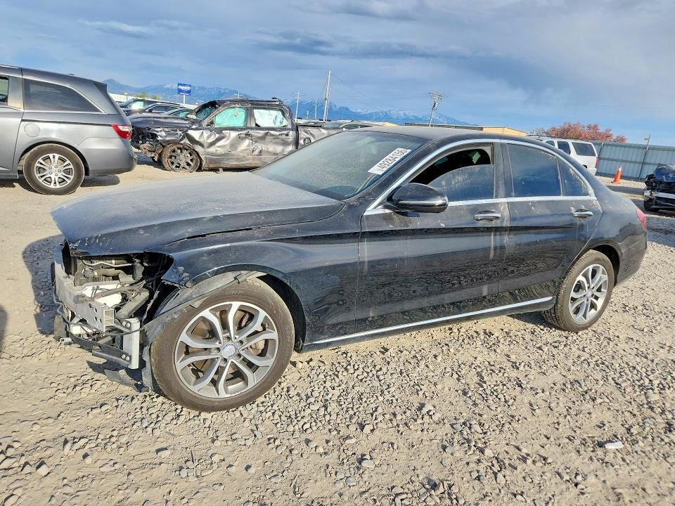 2016 MERCEDES-BENZ C-Class