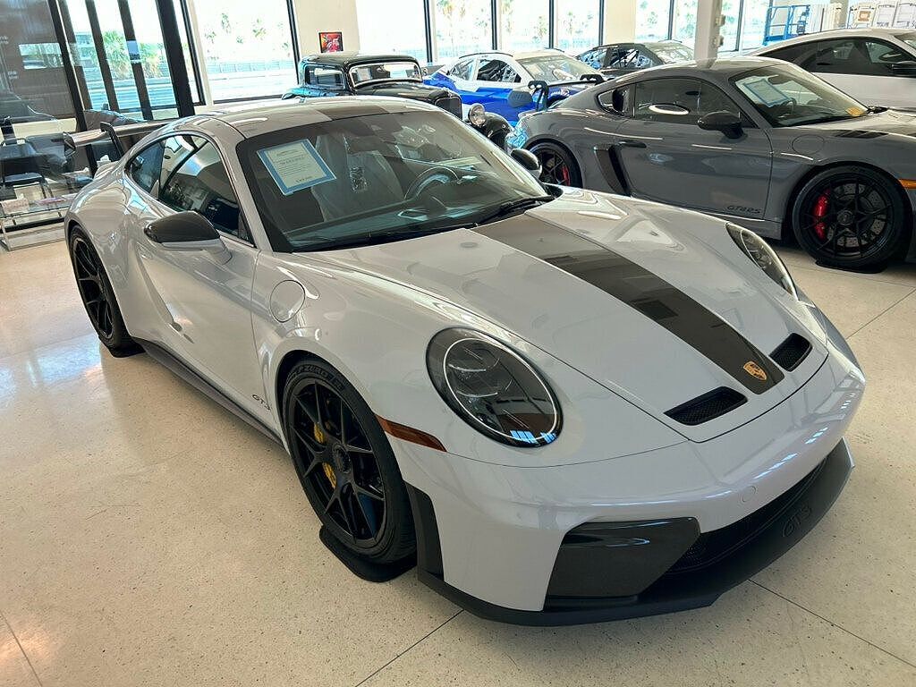 2026 PORSCHE 911