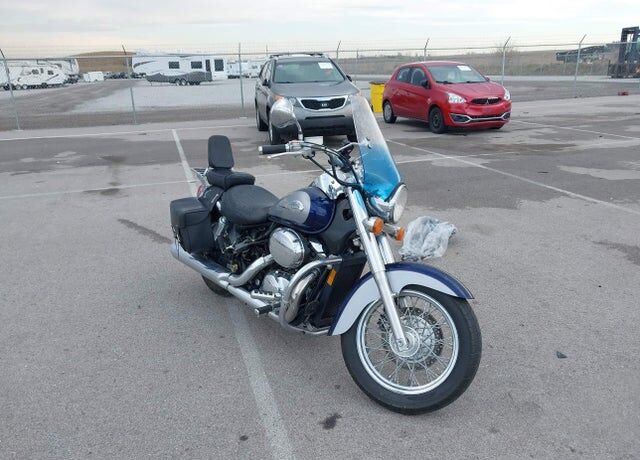 2001 HONDA VT750