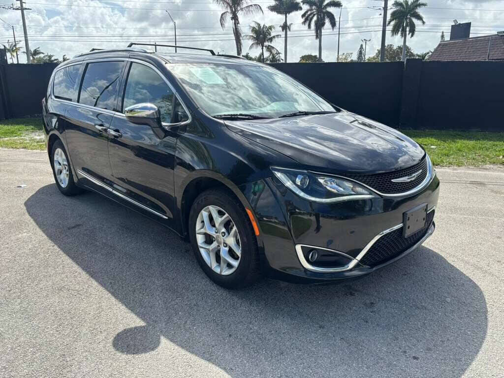 2020 CHRYSLER Pacifica