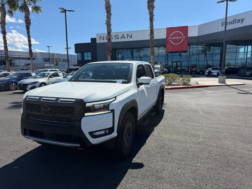2025 NISSAN Frontier