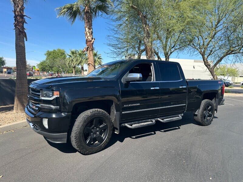 2017 CHEVROLET Silverado